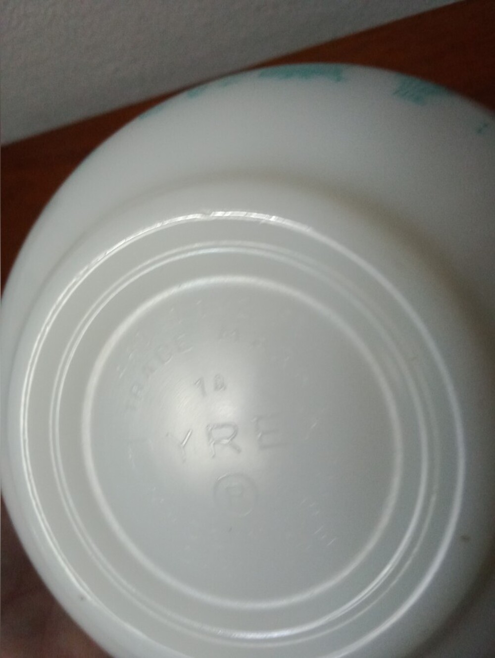 Vintage Pyrex Amish Butterprint 441 Glass Bowl 1 1/2 Pt - Picture 6 of 7